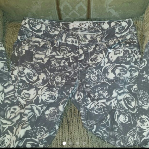 Gray Rose Printed Jeans