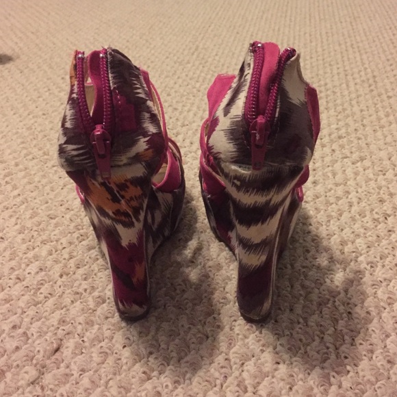 Wedges - Picture 3 of 4