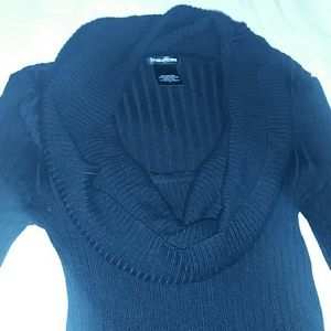 Black Long sleeve cowl neck shirt