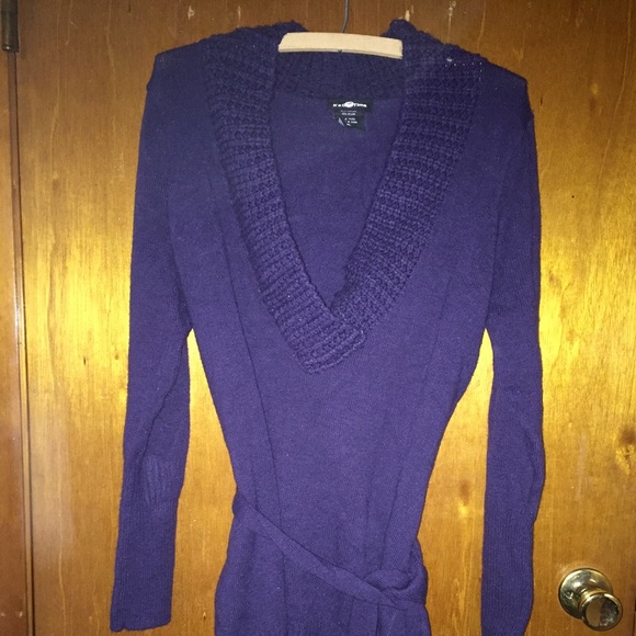 Purple sweater - Picture 1 of 1
