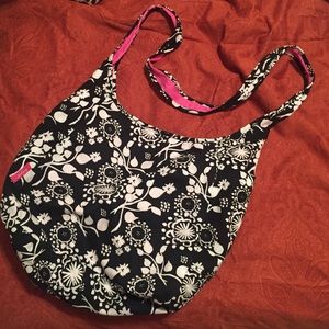 Reversible crossbody bag