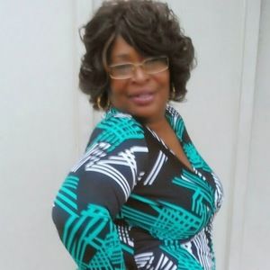 Meet your Posher, Angie