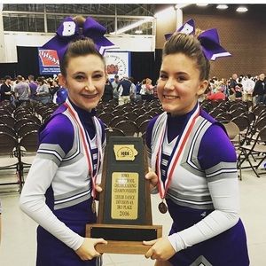 Meet your Posher, Elle