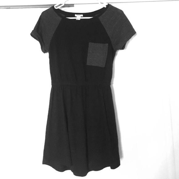 Forever 21 Dresses & Skirts - SKATER GIRL DRESS NEVER WORN