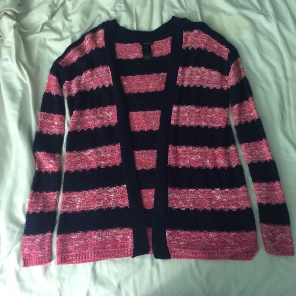 Rue 21 sweater