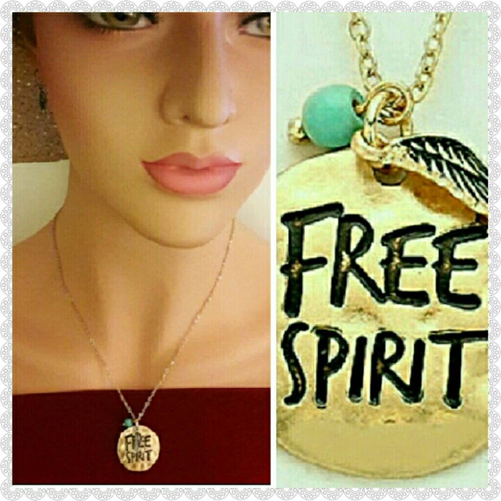 Pendant Necklace Set