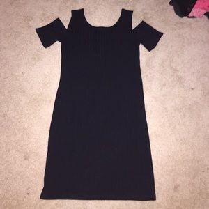 Kendall & Kylie open shoulder bodycon ribbed dress