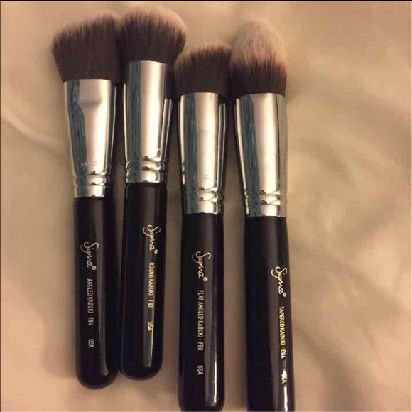 Sigma brushes