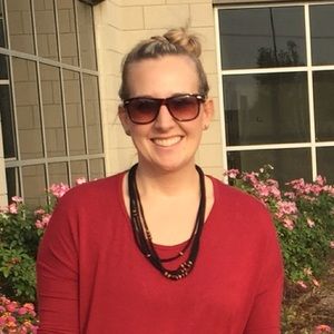 Meet your Posher, Natalie