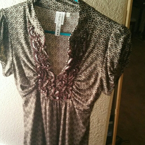 Women's blouse with ruffles - Picture 1 of 3