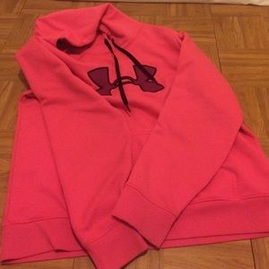 Great hoodie for working out or dress down day!