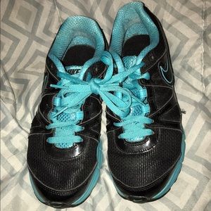 Nike AirMax Teal and Black