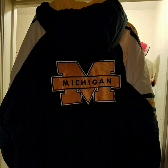 Jacket - Picture 2 of 3