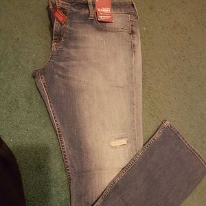 Arizona straight destruction jeans NWT