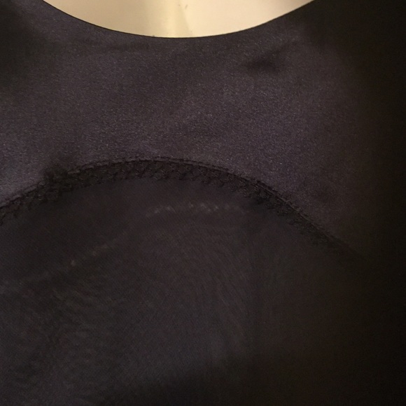 Victoria's Secret - Picture 2 of 4