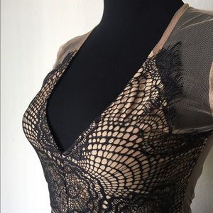 Scalloped Lace Long Sleeve Dress