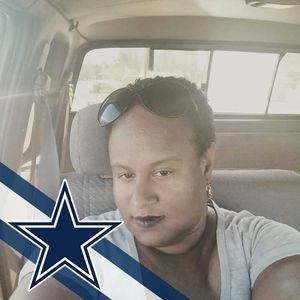 Meet your Posher, Niesha