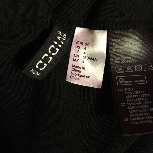 H&M little black Skirt - Picture 3 of 3