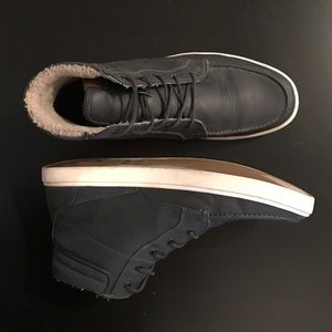 Size 14 ALDO sneaker/boot
