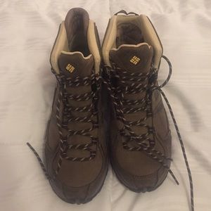 Columbia hiking boots