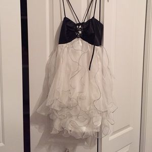 Formal white and black dress!!!