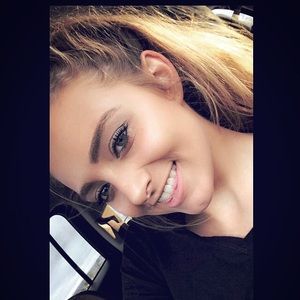 Meet your Posher, Katlyn