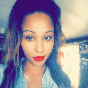 Meet your Posher, Shantee
