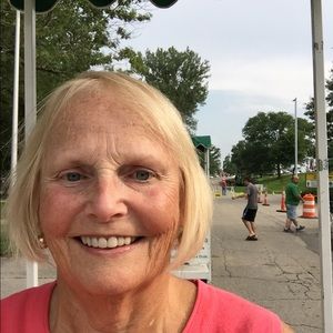 Meet your Posher, Patti