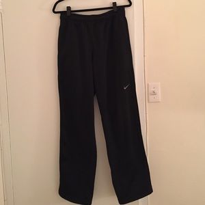 Black Therma-Fit Nike sweatpants