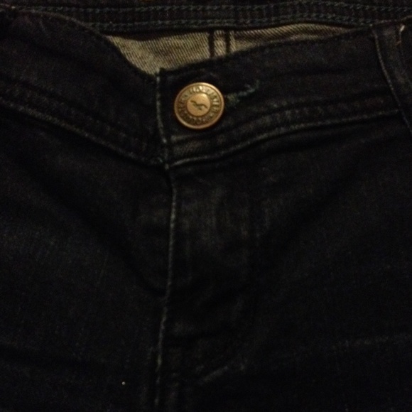 Shorts - Picture 3 of 4