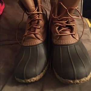 Size 11 W L.L Bean boots