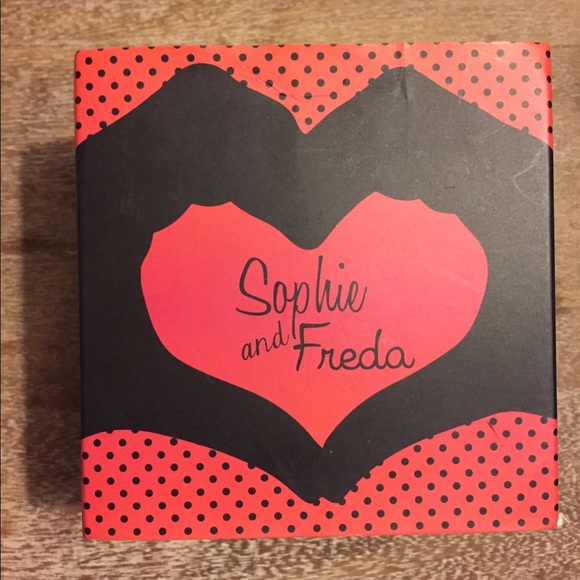 Sophie and Freda "Moon and Stars" Watch - Picture 2 of 2