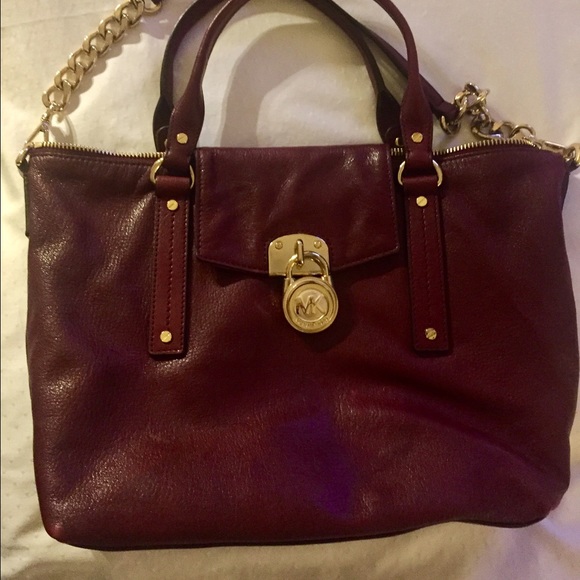 Michael Kors bag tote (burgundy) ❤️🍁🍃 - Picture 1 of 3
