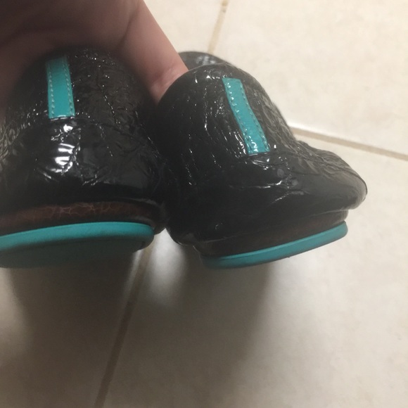 On hold**EEUC WORN 2xs black obsidian Tieks - Picture 3 of 4