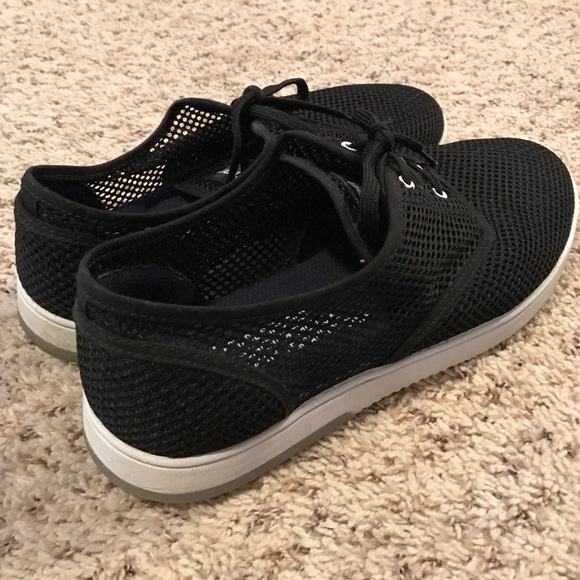 Clae Bruce Shoes - Black / Deep Navy - Picture 2 of 3