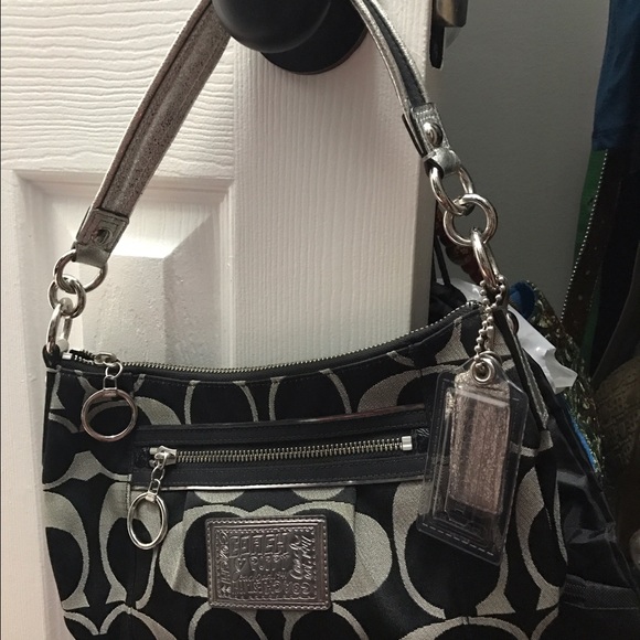 Coach set - Picture 2 of 4