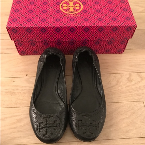 Tory Burch black leather Reva Flat **LIKE NEW**
