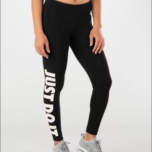 Nike Just Do It Leggings