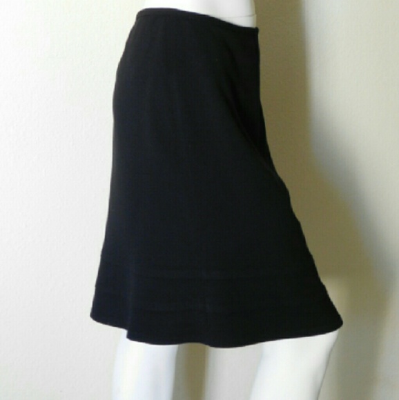 Kenneth Cole Black Skirt - Picture 2 of 3
