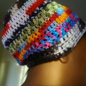 Multicolor crochetted hat