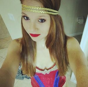 Meet your Posher, Samantha