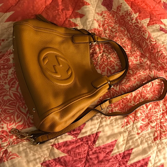 Authentic Gucci SOHO Shoulder bag