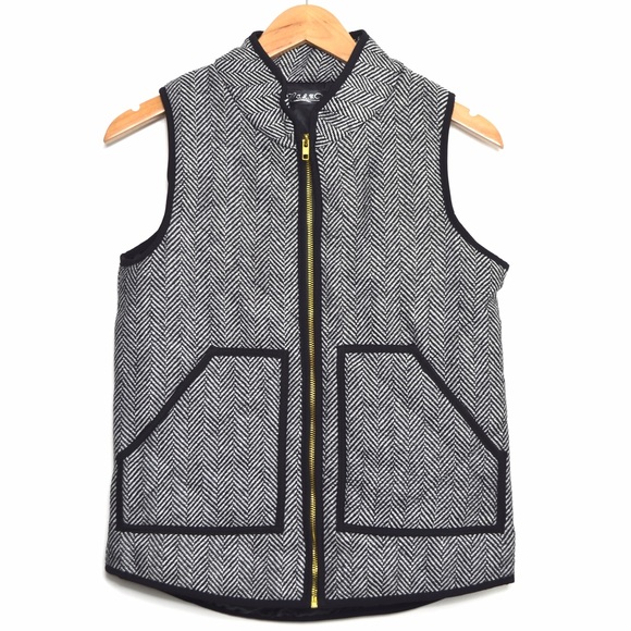 Woven Herringbone Vest - Picture 2 of 3