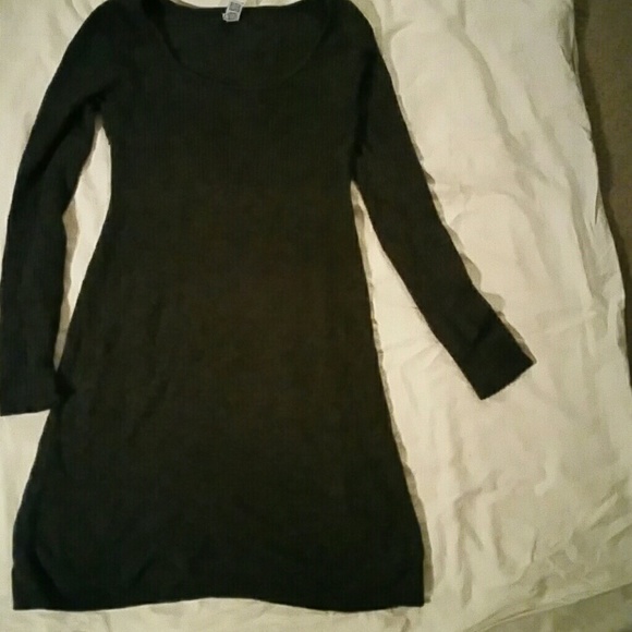 Slong Sleeve Sweater Dress