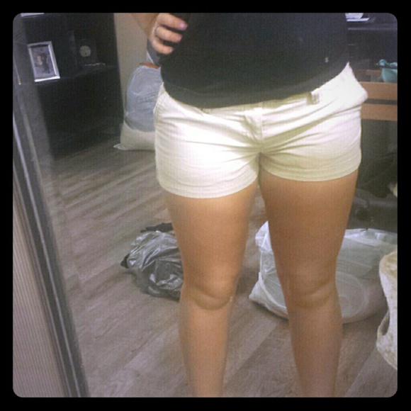 Khaki Shorts 9