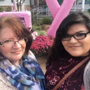 Meet your Posher, Angela