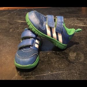 Adidas Velcro sneakers toddler 7 1/2