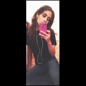 Meet your Posher, Destiny