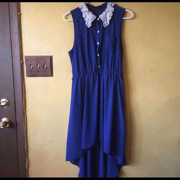 COLLARED DRESS