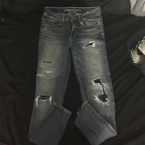 American Eagle dark wash jeans